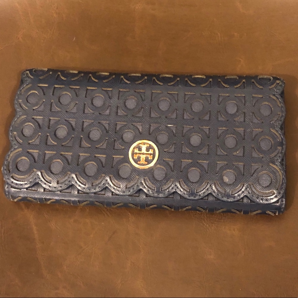 Tory Burch Navy Pattern Wallet